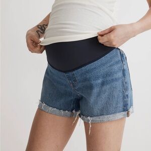 Madewell NWT Maternity Over-The-Belly Denim Shorts in Coeling Wash Size 27